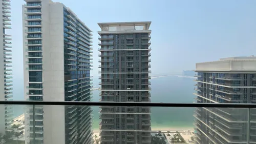 1 Bedroom Apartment in Marina Vista Tower 2