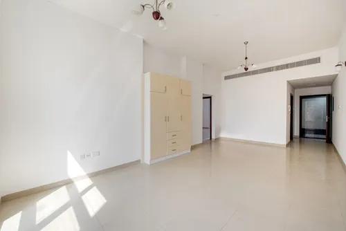 2 Bedrooms Apartment in Silicon Avenue