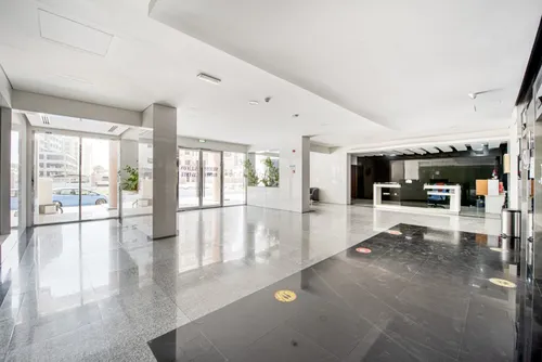 2 Bedrooms Apartment in Silicon Avenue