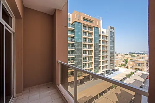 2 Bedrooms Apartment in Silicon Avenue
