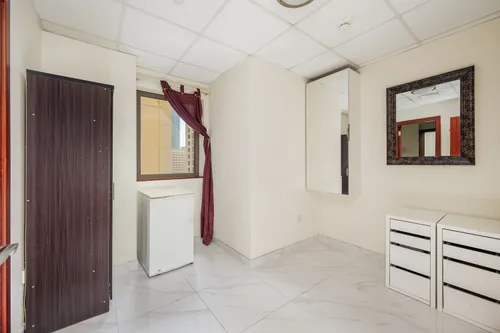 3 Bedrooms Apartment in Murjan 1