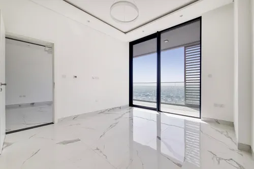 1 Bedroom Apartment in Pinnacle