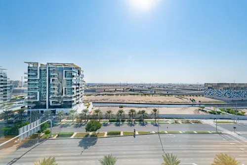 High Floor | Road View | Bright Apartment