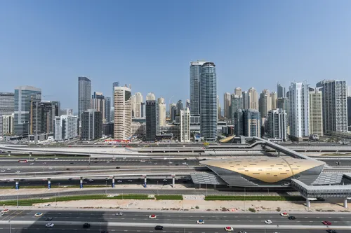 Next to Metro | Marina Skyline View | VOT | Storage