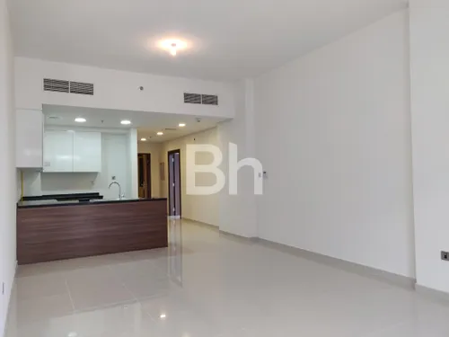 Partial Golf Course View | Stylish Living