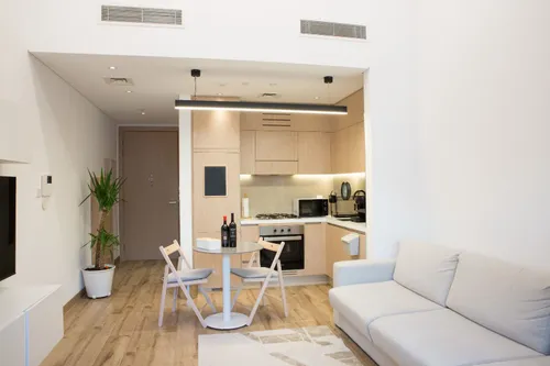 Low floor | Open Community View | Flexible Cheques