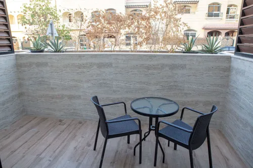 Apartment in Oakley Square Residences