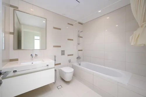 2 Bedrooms Apartment in Beach Vista 2