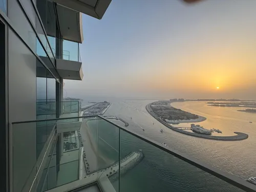 2 Bedrooms Apartment in Beach Vista Tower 2