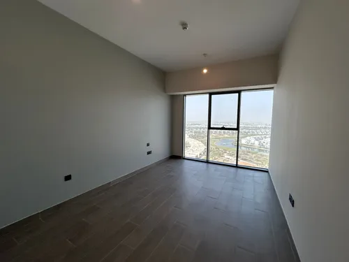 2 Bedrooms Apartment in Golf Gate