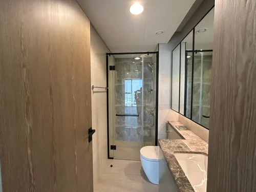 2 Bedrooms Apartment in Golf Gate