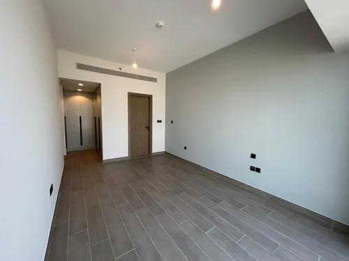 2 Bedrooms Apartment in Golf Gate