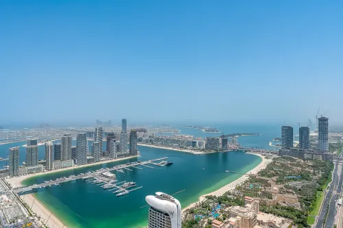 3 Bedrooms Apartment in Princess Tower