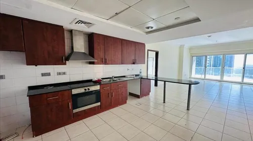 2 Bedrooms Apartment in Lake View Tower