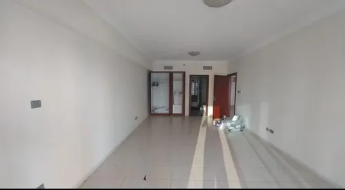 2 Bedrooms Apartment in Lake View Tower