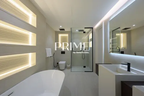 4 Bedrooms Apartment in Sadaf 8