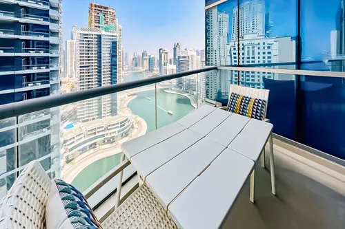 Furnished | Partial Marina View | Middle Floor