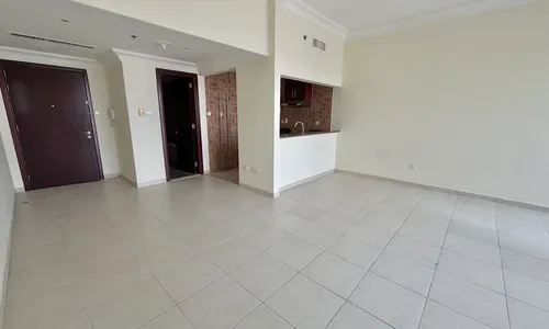 Apartment in Lake Shore Tower