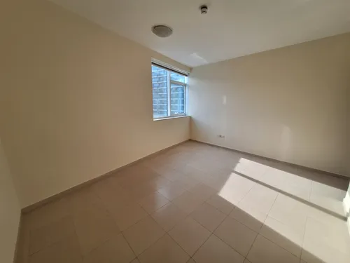 1 Bedroom | Vacant | Big Layout | Mid Floor