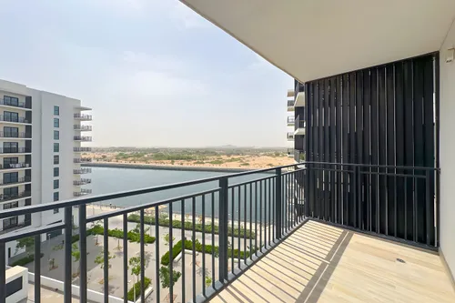Pool and Canal View | Prime Location | Spacious