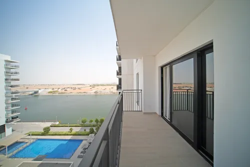 Pool and Canal View | Prime Location | Spacious