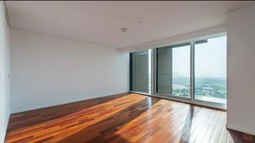 3 Bedrooms Apartment in Maze Tower