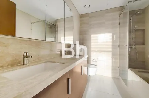 2 Bedrooms Apartment in Mulberry 2
