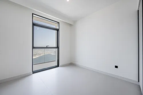 3 Bedrooms Apartment in Marina Vista Tower 2