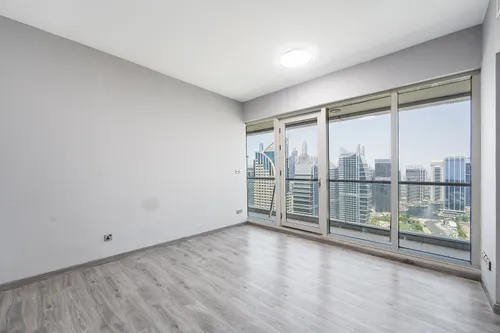 3 Bedrooms Apartment in Dubai Arch