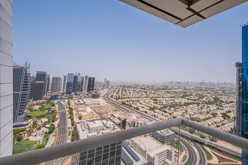 3 Bedrooms Apartment in Dubai Arch