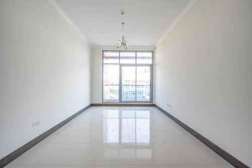 2 Bedrooms Apartment in Wembley Tower