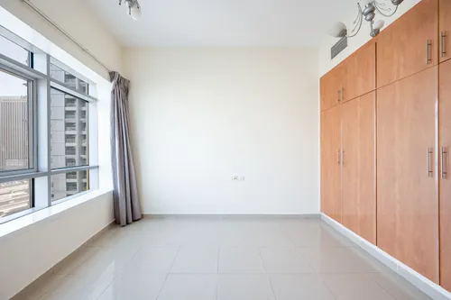2 Bedrooms Apartment in Lake City Tower