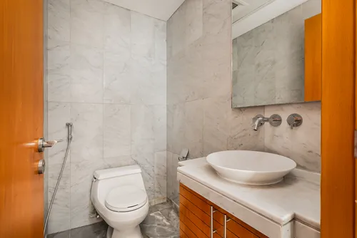 1 Bedroom Apartment in Madina Tower