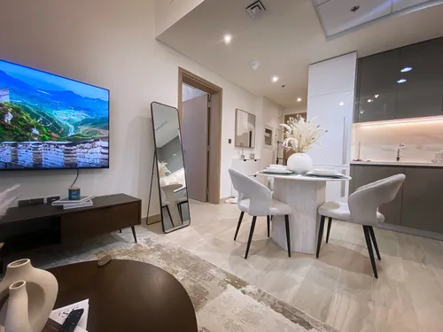 1 Bedroom Apartment in Azizi Riviera 34