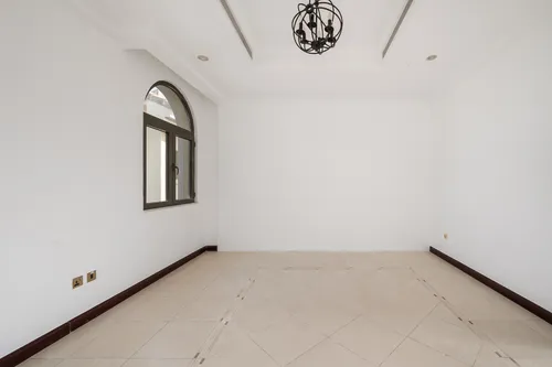4 Bedrooms Apartment in Garden Homes Frond O