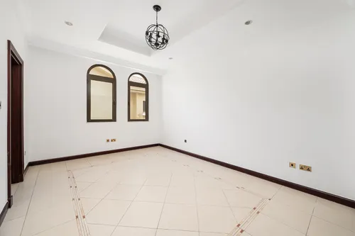 4 Bedrooms Apartment in Garden Homes Frond O