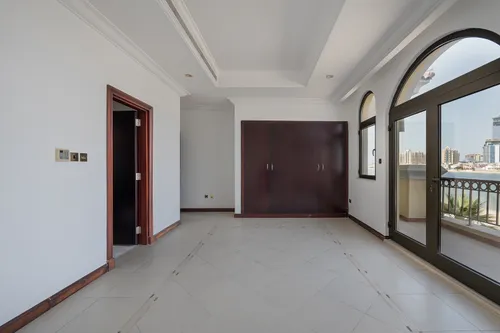4 Bedrooms Apartment in Garden Homes Frond O