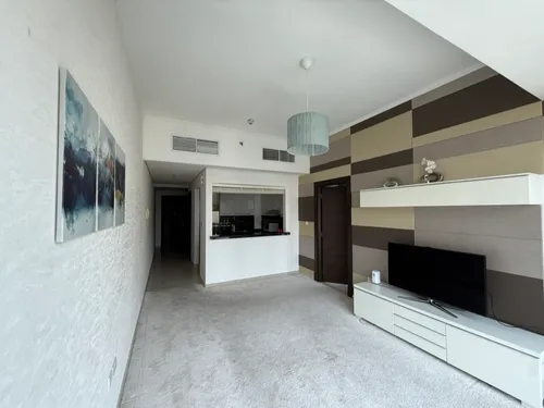 Marina Views | High Floor | Semi-Furnished