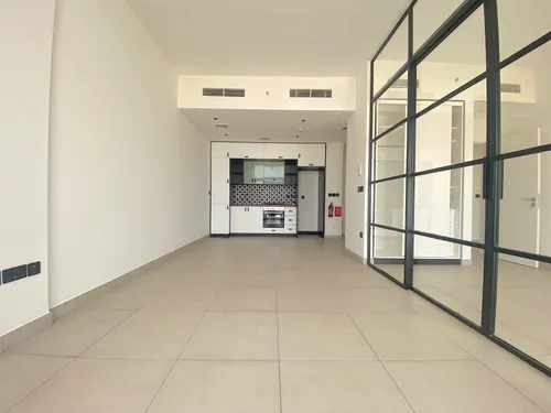 High Floor | Modern Finishings | Vacant Now