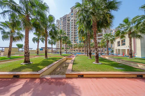 2 Bedrooms Apartment in Marina Residence 1