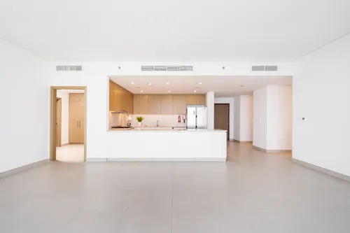 3 Bedrooms Apartment in 5242 Tower 2