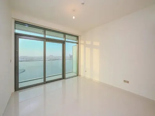 2 Bedrooms Apartment in Beach Vista 1