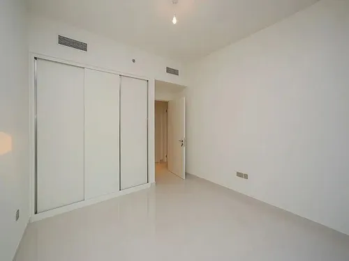 2 Bedrooms Apartment in Beach Vista 1