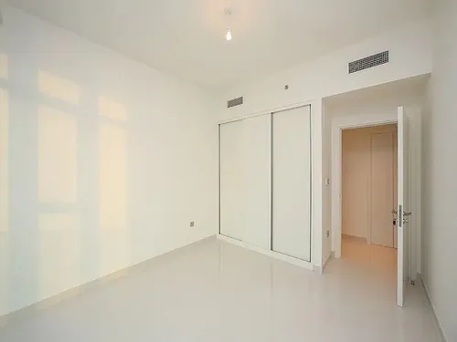 2 Bedrooms Apartment in Beach Vista 1