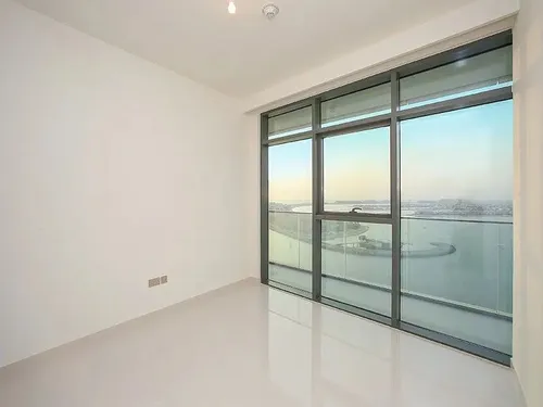 2 Bedrooms Apartment in Beach Vista 1