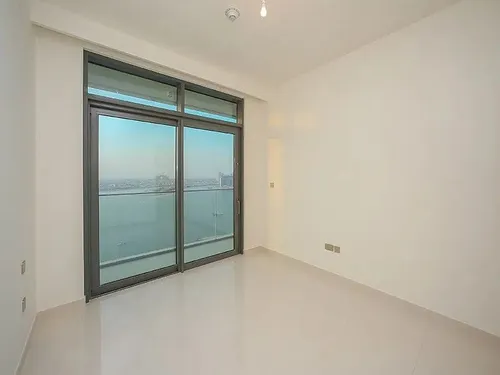 2 Bedrooms Apartment in Beach Vista 1