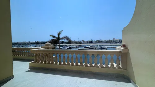 3 Bedrooms Apartment in Marina Residences 3