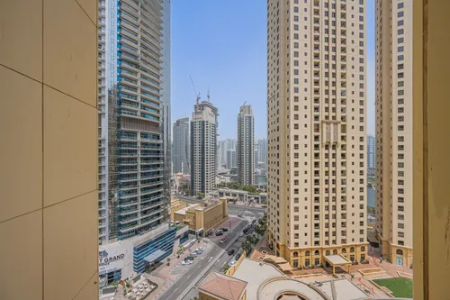3 Bedrooms Apartment in Murjan 4