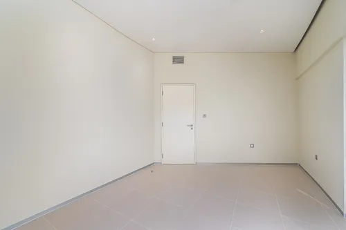 2 Bedrooms Apartment in Park Place Tower