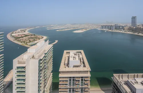 3 Bedrooms Apartment in Marina Vista Tower 2